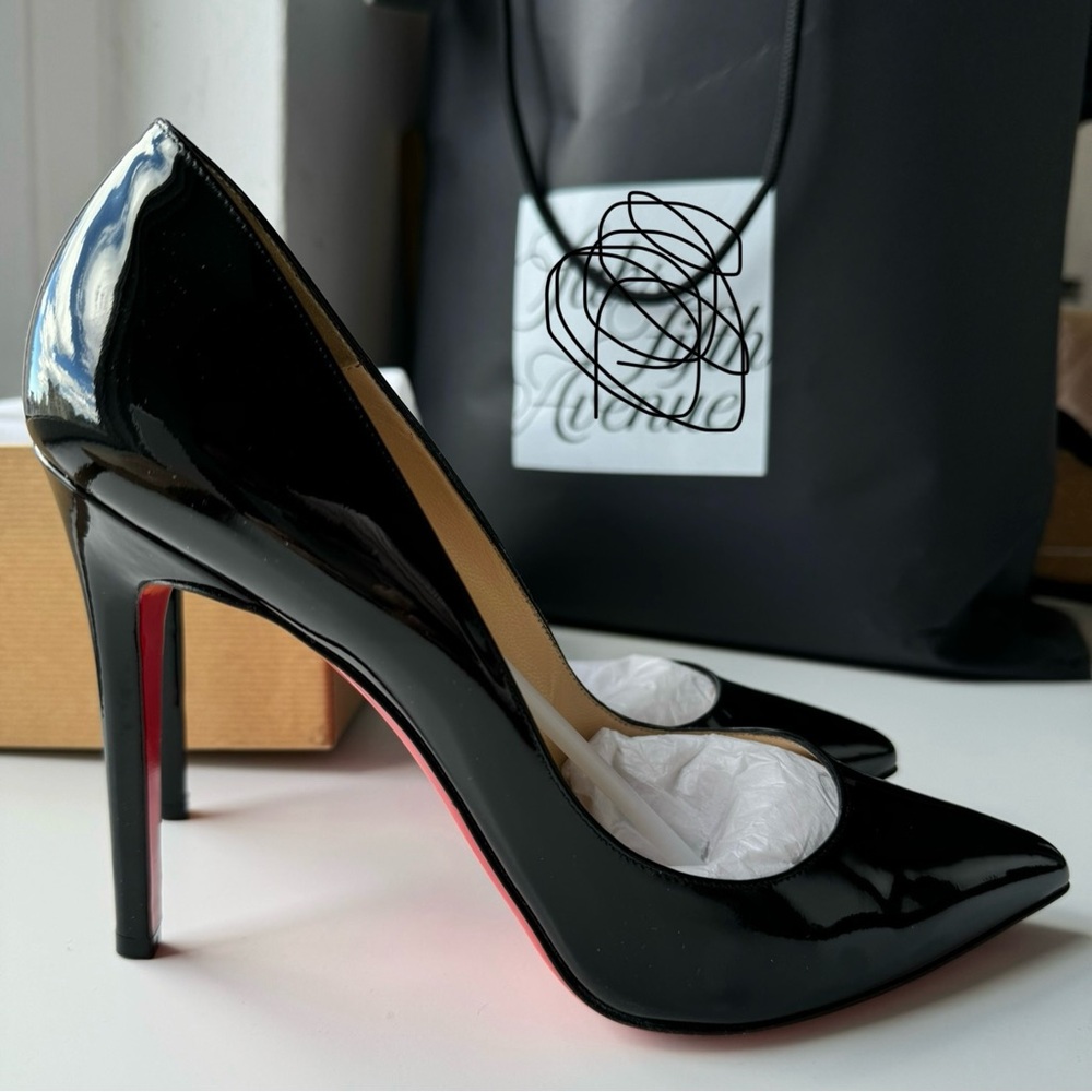 Christian Louboutin Pigalle Black Patent 100 size 40.5